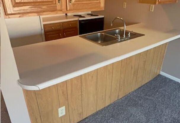 1 bed, 1 bath, 615 sqft, $859, Unit 227