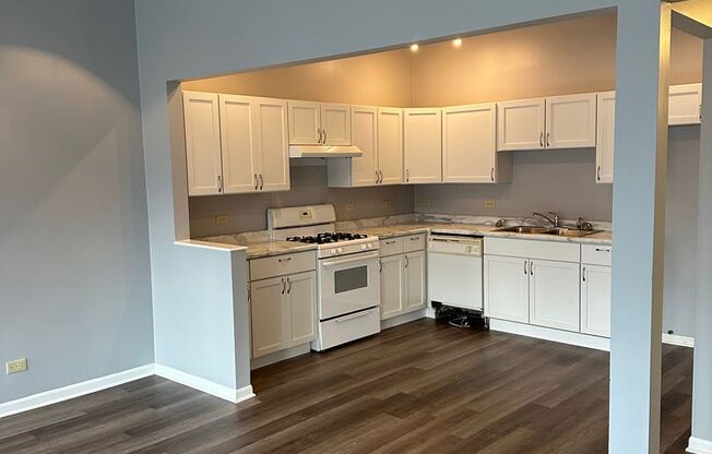 2302 W. Touhy
