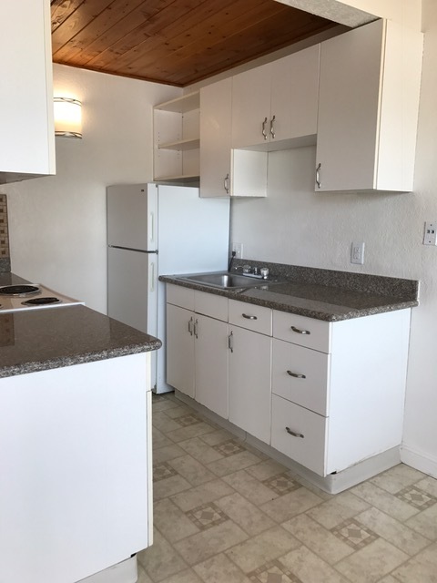 730 Lanai Apartments