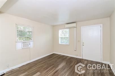 1990 ROCKLEDGE RD NE