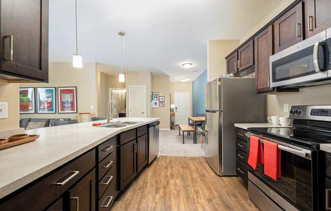 the preserve at ballantyne commons apartment kitchen and living room