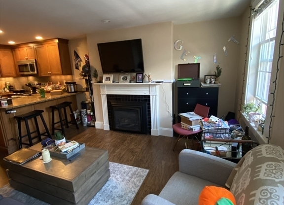 2 S CEDAR PL