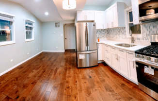 3418 W Mclean Ave