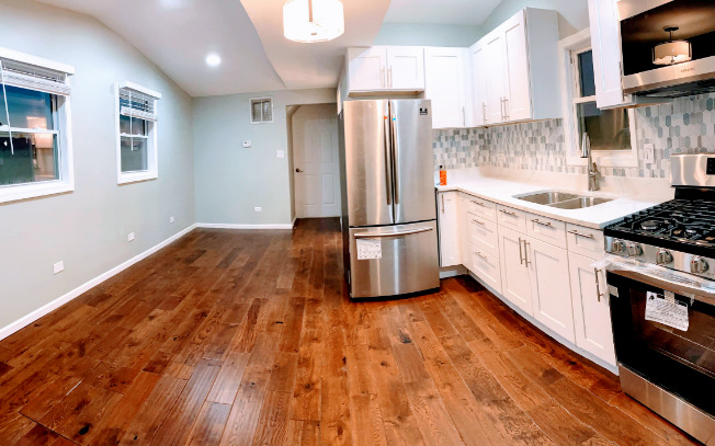 3418 W Mclean Ave
