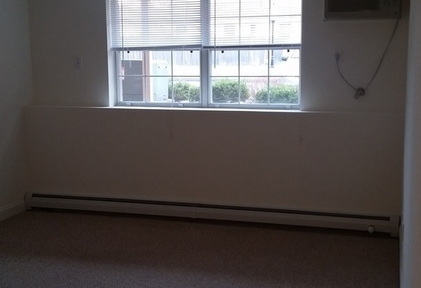 Delcor Apartments LLC