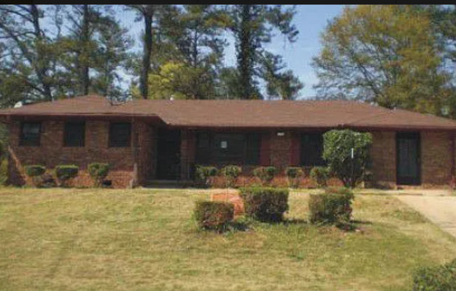 Charming 4 BD 2 BA Home in Prime Decatur Location