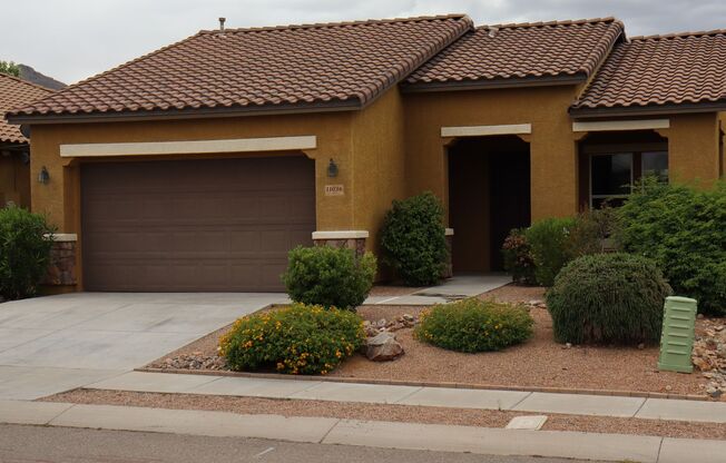 Corona de Tucson 3 Bed 2 Bath Single Story Home