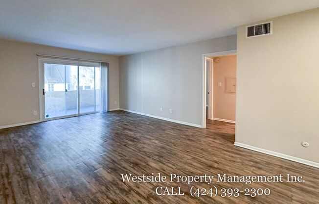 425 E. Tamarack Ave.