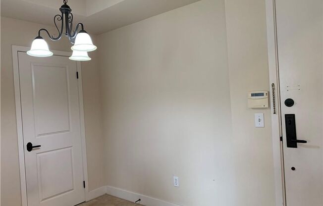 55+ Senior Condo 1bed/1bath