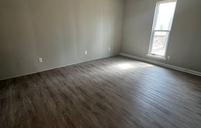 2 beds, 1.5 baths, 990 sqft, $1,025, Unit 4414-B