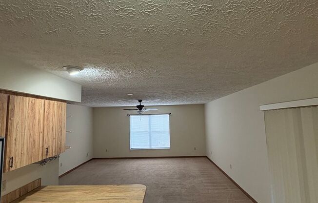 2/2/2 home with fenced backyard in Ft Pierce