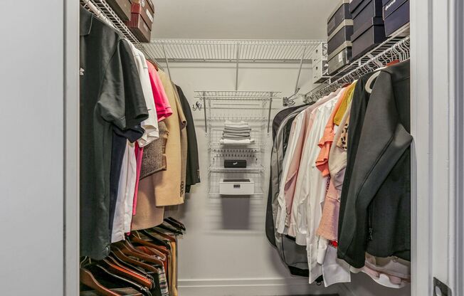 UPDATED Modern 1BR at The Artisan | Downtown DC Living
