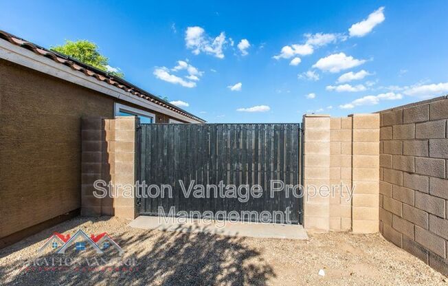 2251 S 63 DR