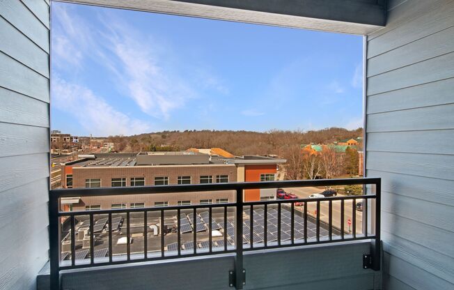1 bed, 1 bath, 759 sqft, $1,905, Unit 112
