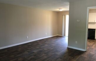 2 beds, 1 bath, 1,200 sqft, $997, Unit Unit 41