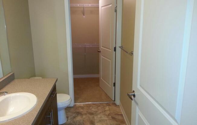 2 beds, 2 baths, 1,024 sqft, $3,595, Unit 215