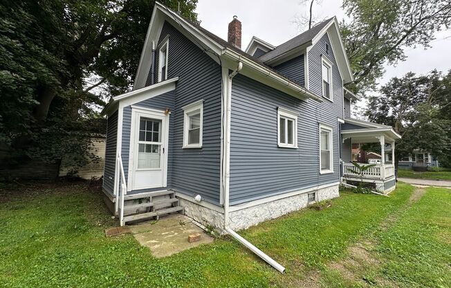 Single Family Home- 1019 Woodbridge St.