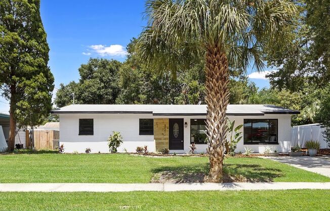 WELCOME TO YOUR NEW BRIGHT CHEERFUL UPDATED HOME
