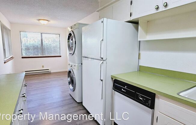 7322 19th St W, Unit 6A