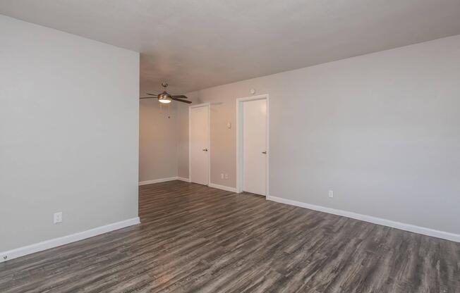 1 bed, 1 bath, 605 sqft, $899