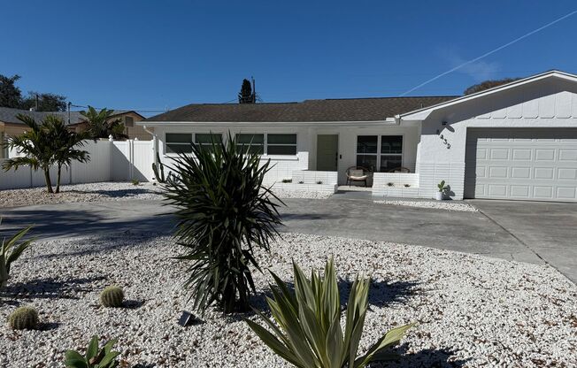 Stunning Seminole Home with Private Pool | 3 Bed / 2 Bath