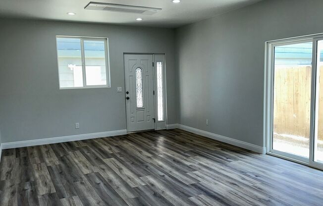 Newly Constructed, Modern 3 Bedroom 2 Bathroom Townhouse in Imperial Beach