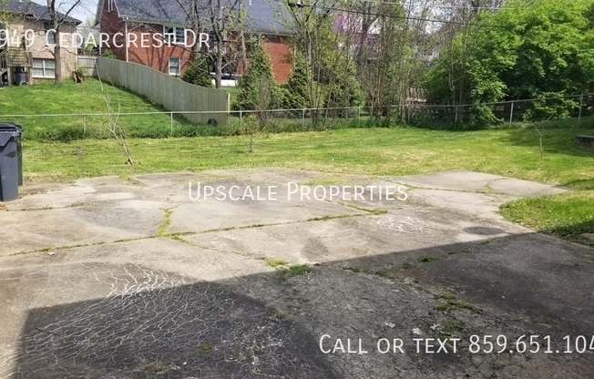 2949 CEDARCREST DR