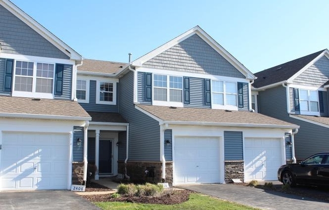2410 ONEIDA LN