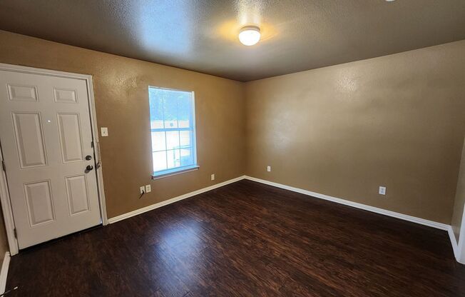 3 Bedroom Duplex Near Downtown Fort Worth