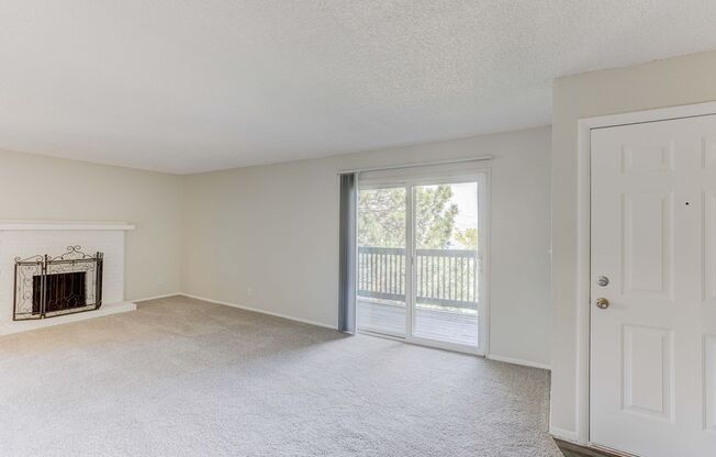 3 beds, 2 baths, 1,150 sqft, $1,875, Unit 27