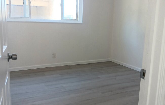 1106 Edsel Dr Unit 1