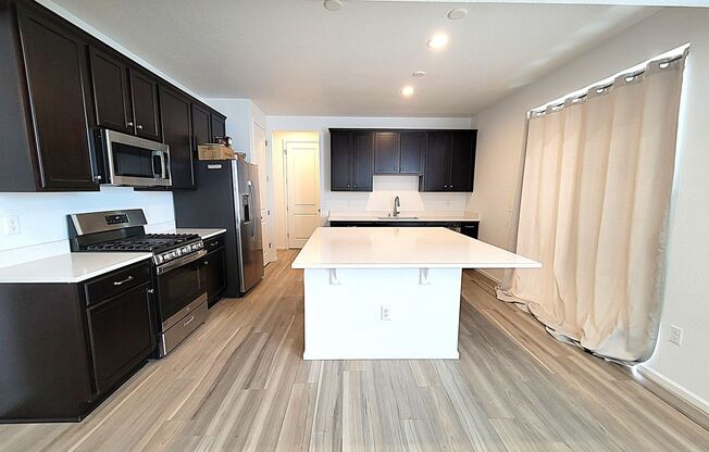ALL PROSPECTIVE TENANTS MUST SUBMIT A $58 NON-REFUNDABLE APPLICATION FEE PER APPLICANT ONLINE AND BE PRE-QUALIFIED PRIOR TO ANY SHOWINGS