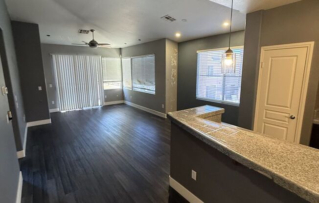 2 beds, 2 baths, $1,895, Unit # 204