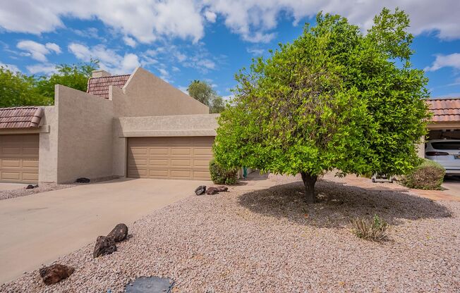 Views of Camelback! 2 Bedrooms / 2.5 Bath / 2 Car Garage