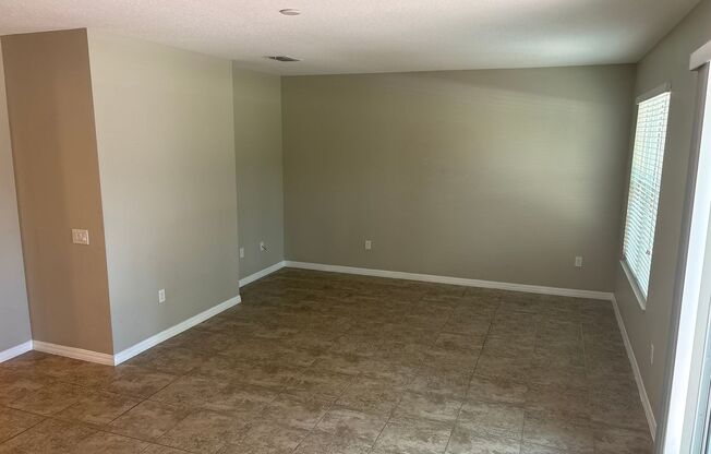 Beautiful 2-Story Townhome in Battaglia Subdivision, St. Cloud, FL