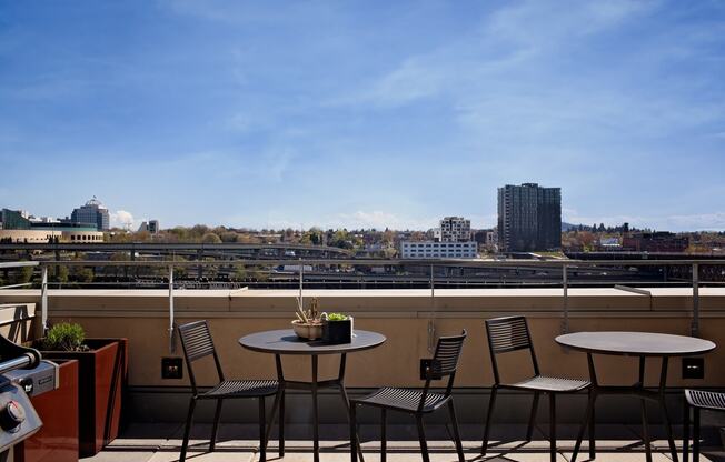 38 Davis rooftop with table and chairs