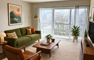 Hilltop House Apartments