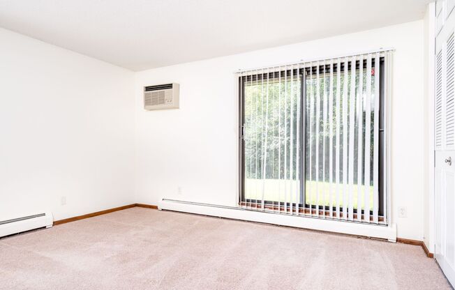 3 beds, 2 baths, 1,224 sqft, $1,895, Unit 223-304