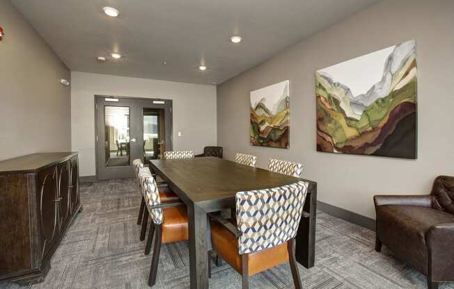 Private Dining Room l Reno, NV 89521 l Vintage at the Crossing Apt Homes Senior Apartments