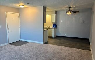 2 beds, 2 baths, $1,099, Unit 1507-04