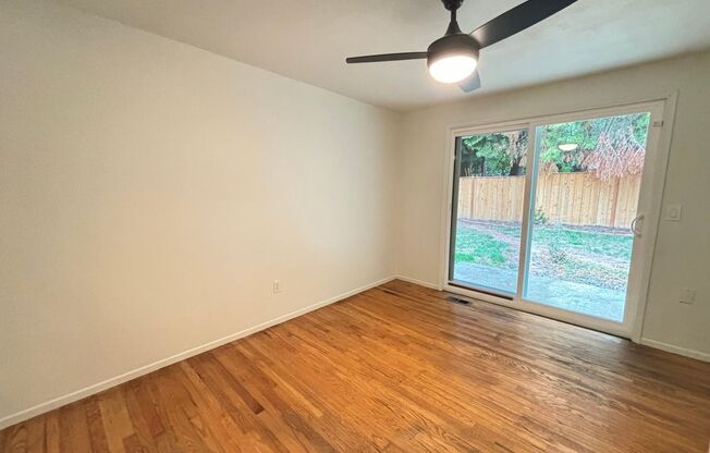 3 beds, 1 bath, $2,500