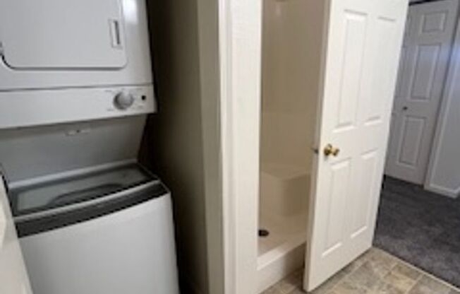 2 beds, 2 baths, 1,080 sqft, $1,189, Unit 53