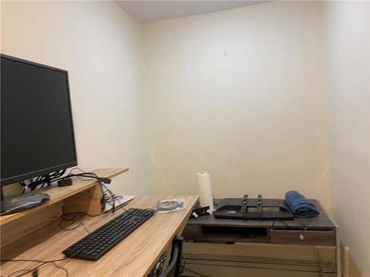 Studio, 800 sqft, $1,800