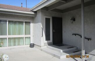 3 beds, 2 baths, $2,800