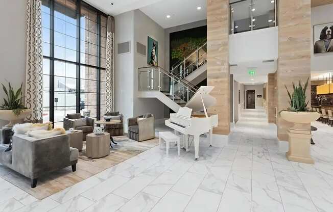 Large Lounge with Grand Piano