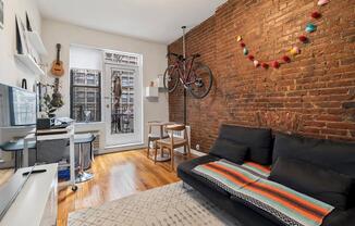 137 W 95 ST