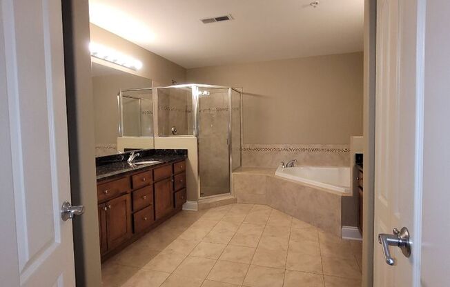 2 beds, 2 baths, 1,328 sqft, $2,500, Unit 524