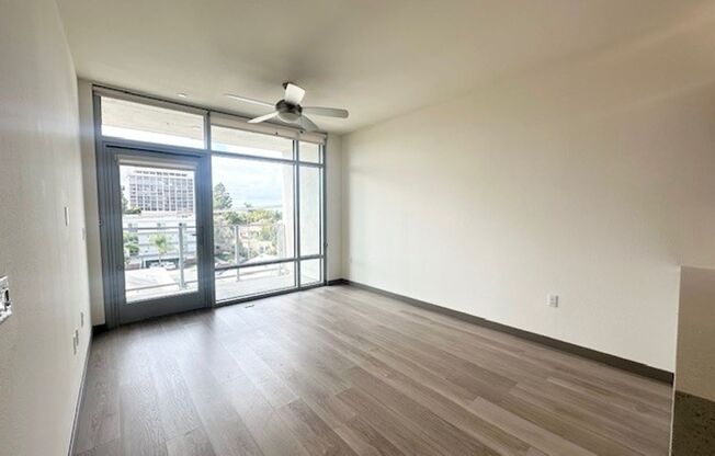 1 bed, 1 bath, 587 sqft, $3,195, Unit 610