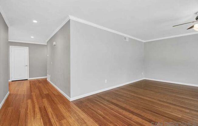 Lovely Family Home with Large Backyard