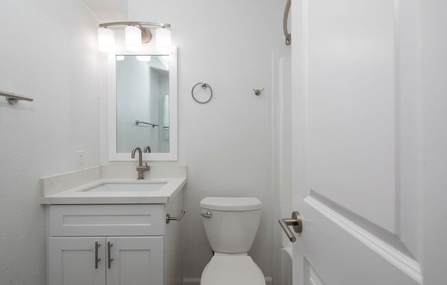 1 bed, 1 bath, 614 sqft, $2,295, Unit 108